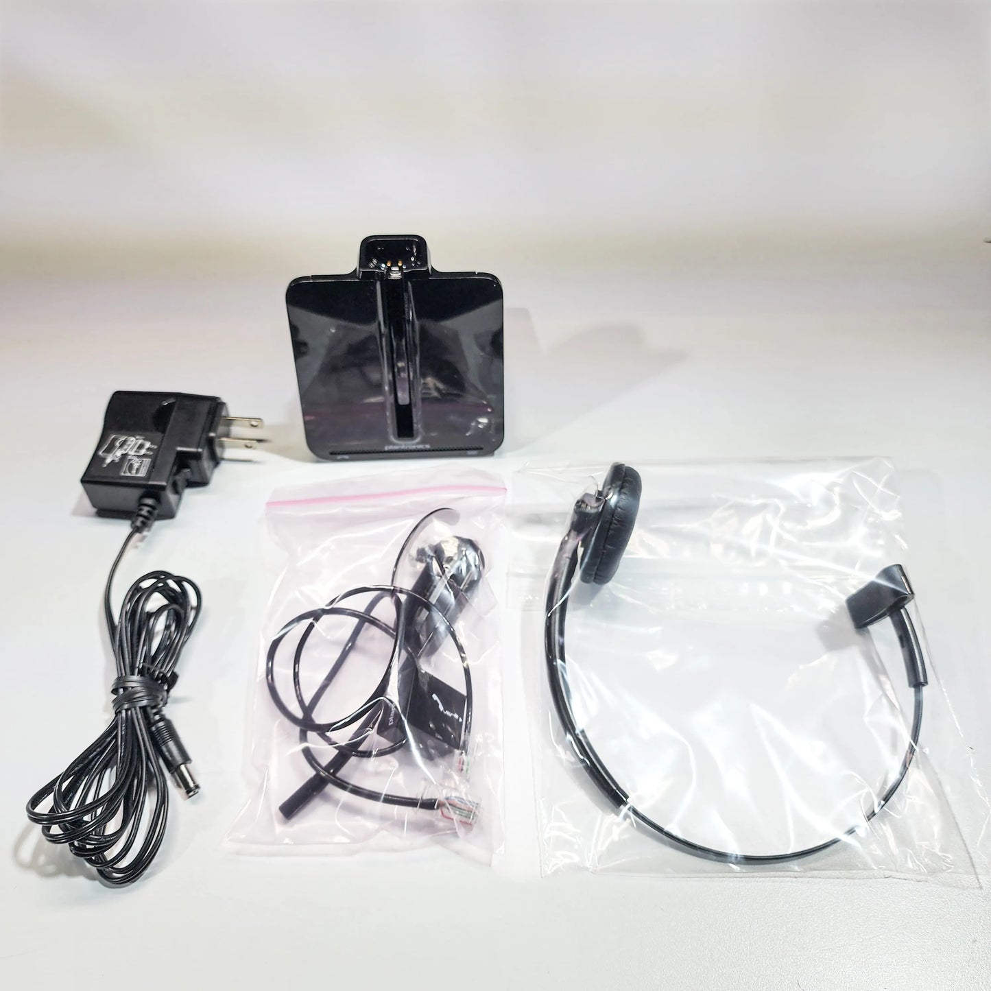 Plantronics CS540 Wireless Headset w/ Bluetooth - PLAN-CS540 Refurbished